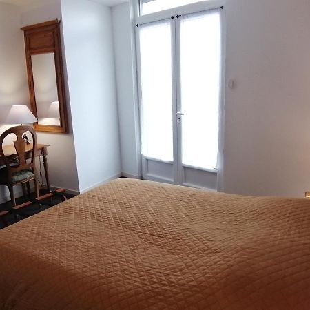 Hotel Le Palma Ангулем Экстерьер фото